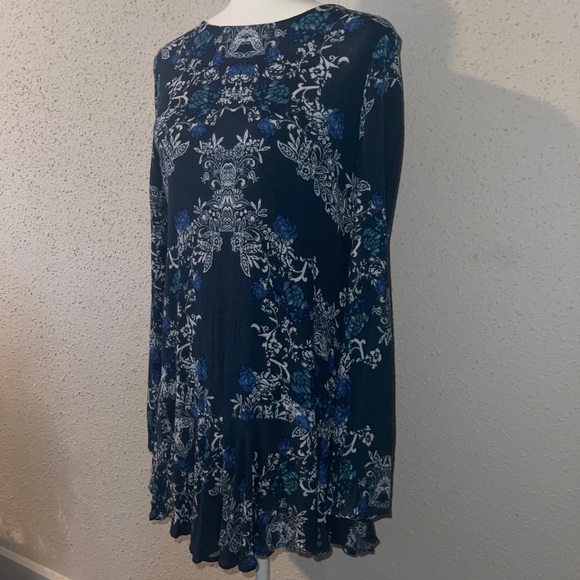 COPY - Free people dress/shirt - Picture 9 of 16